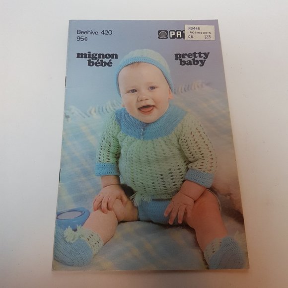 Set of 3 Vintage PATONS BEEHIVE Baby and Toddler Knitting Crochet Pattern Books - Picture 8 of 16